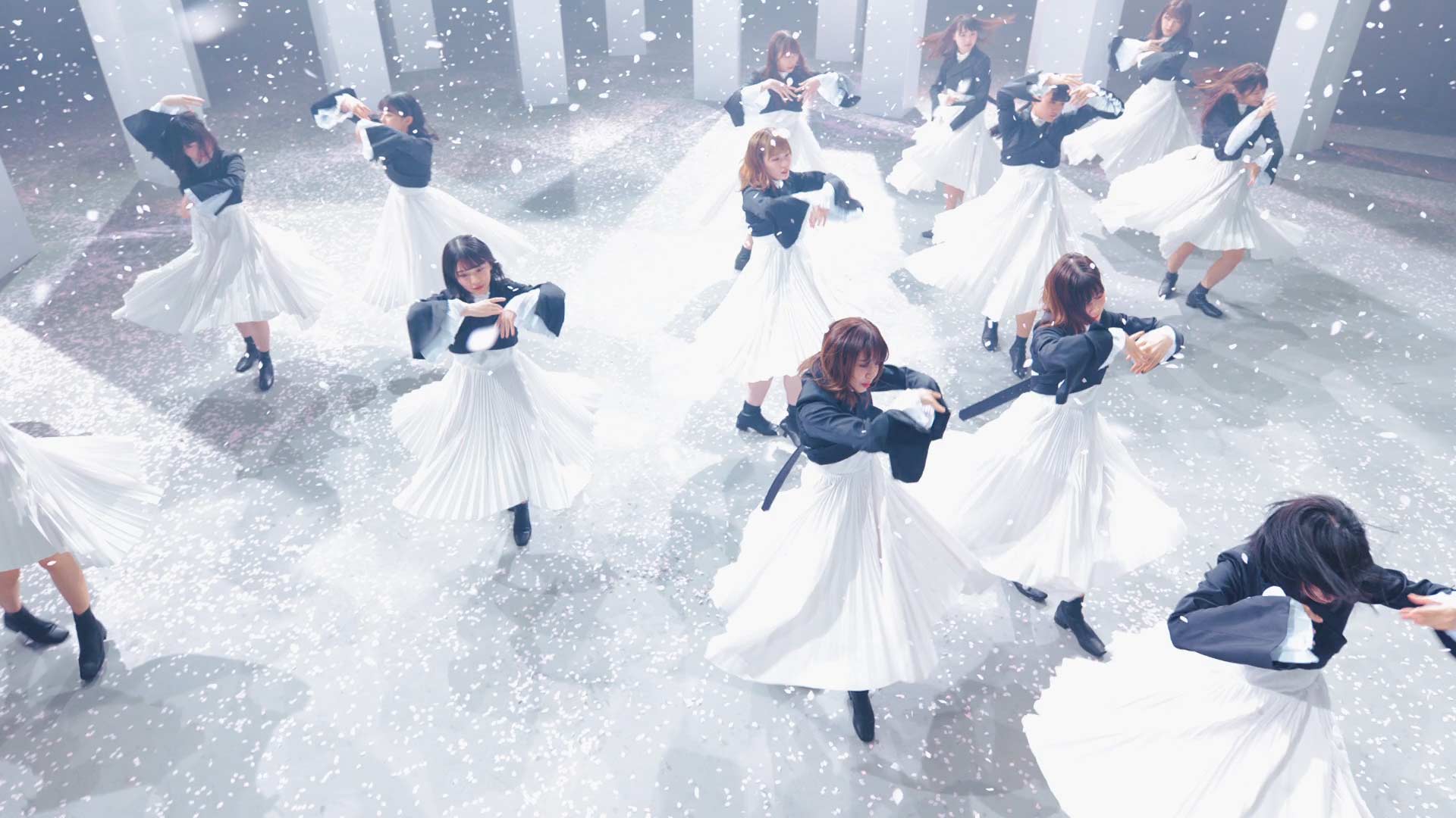 櫻坂46「なぜ 恋をして来なかったんだろう？」｜WORKS｜P.I.C.S.